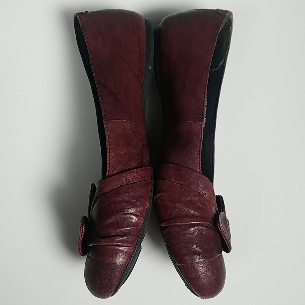 Born Red Leather Bow Ballet Flats 9 - Picture 3 of 7